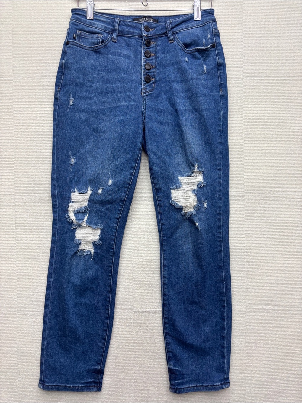 Judy Blue | 7/28 Distressed Women’s Jeans - Blue 7 28 boyfriend fit